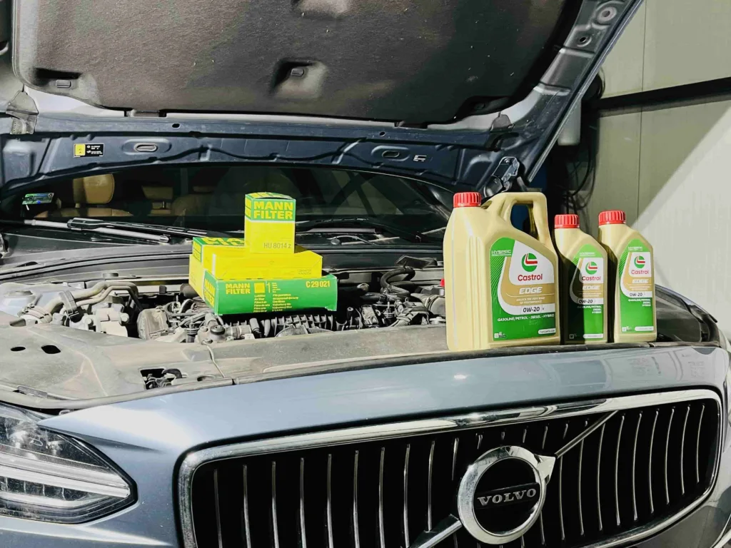Mali servis volvo v90