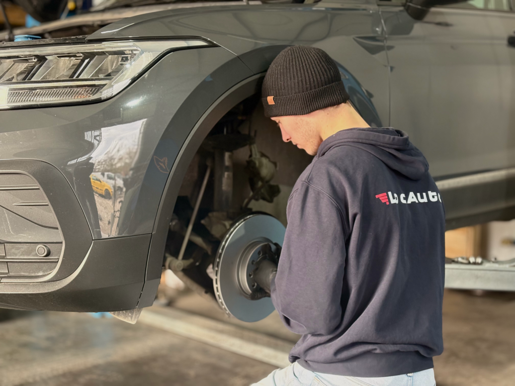 Auto servis - servisiranje auta